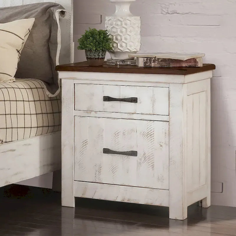 Ynez Farmhouse White Pine 3-Piece Panel Bedroom Set with USB Port by Furniture of America